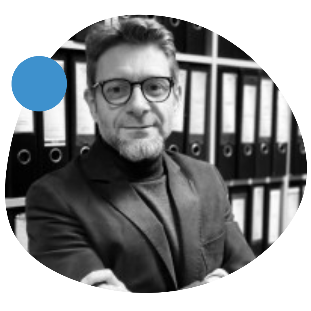 DIRECTEUR ASSOCIÉ Sylvain Chiffoleau