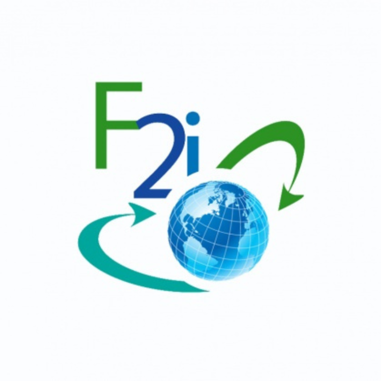 Création de F2i – France Internationale Informatique en micro-entreprise (matériel informatique reconditionné).
