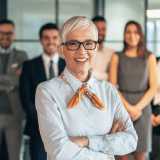 Freelance senior IT : pourquoi le portage salarial sécurise votre activité